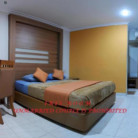 Hotel Senen Indah Syariah Cakarta Dış mekan fotoğraf