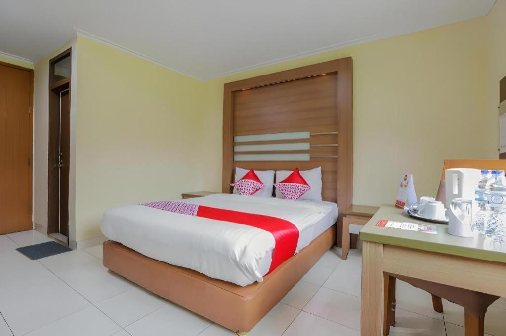 Hotel Senen Indah Syariah Cakarta Dış mekan fotoğraf
