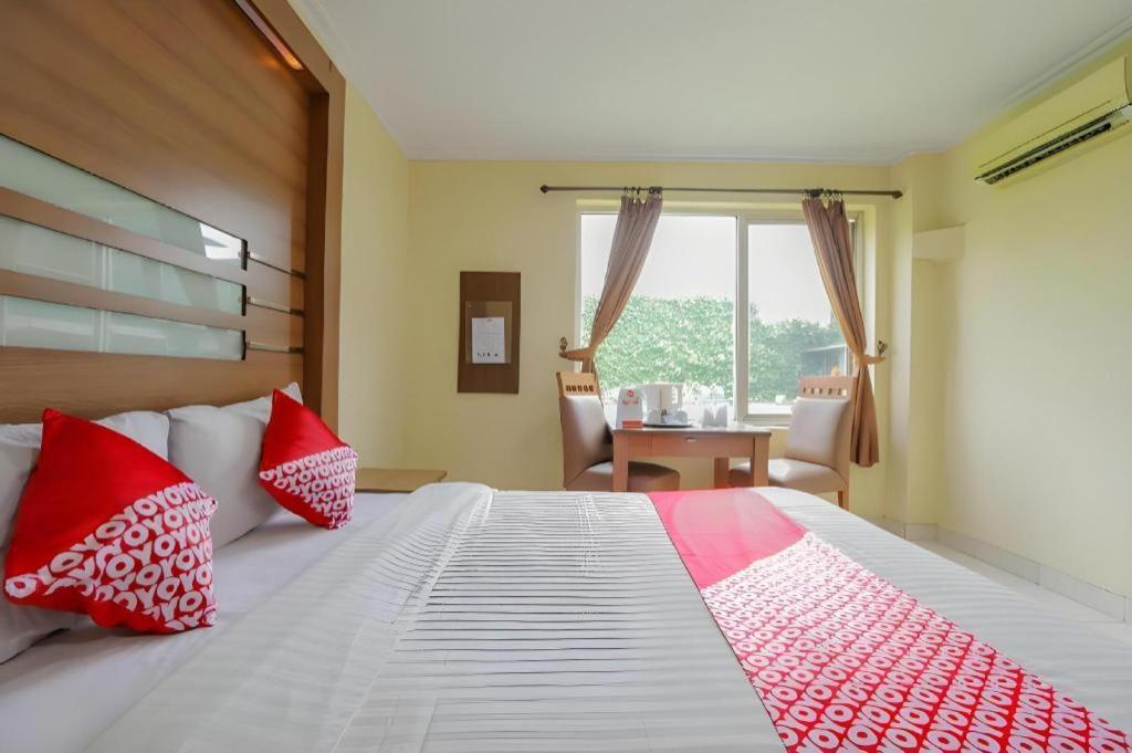 Hotel Senen Indah Syariah Cakarta Dış mekan fotoğraf