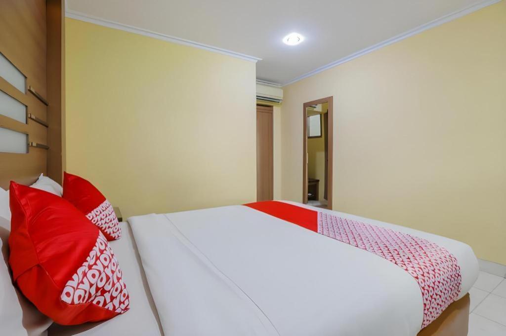 Hotel Senen Indah Syariah Cakarta Dış mekan fotoğraf