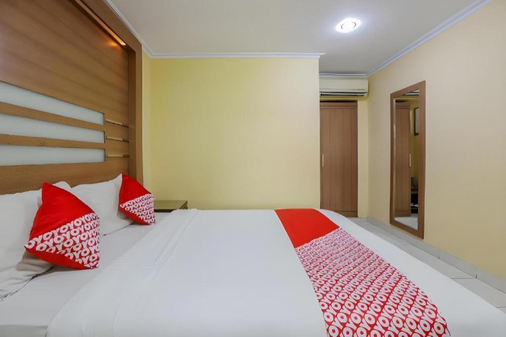 Hotel Senen Indah Syariah Cakarta Dış mekan fotoğraf