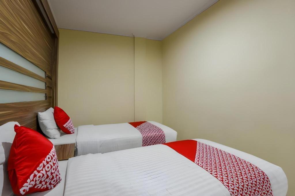 Hotel Senen Indah Syariah Cakarta Dış mekan fotoğraf