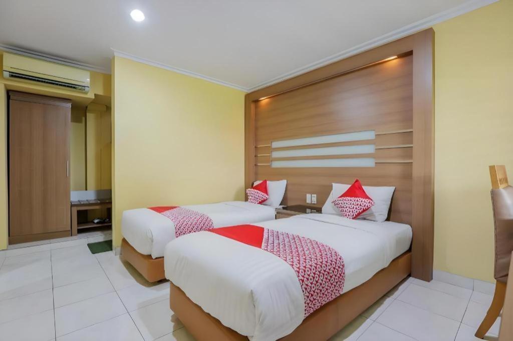 Hotel Senen Indah Syariah Cakarta Dış mekan fotoğraf