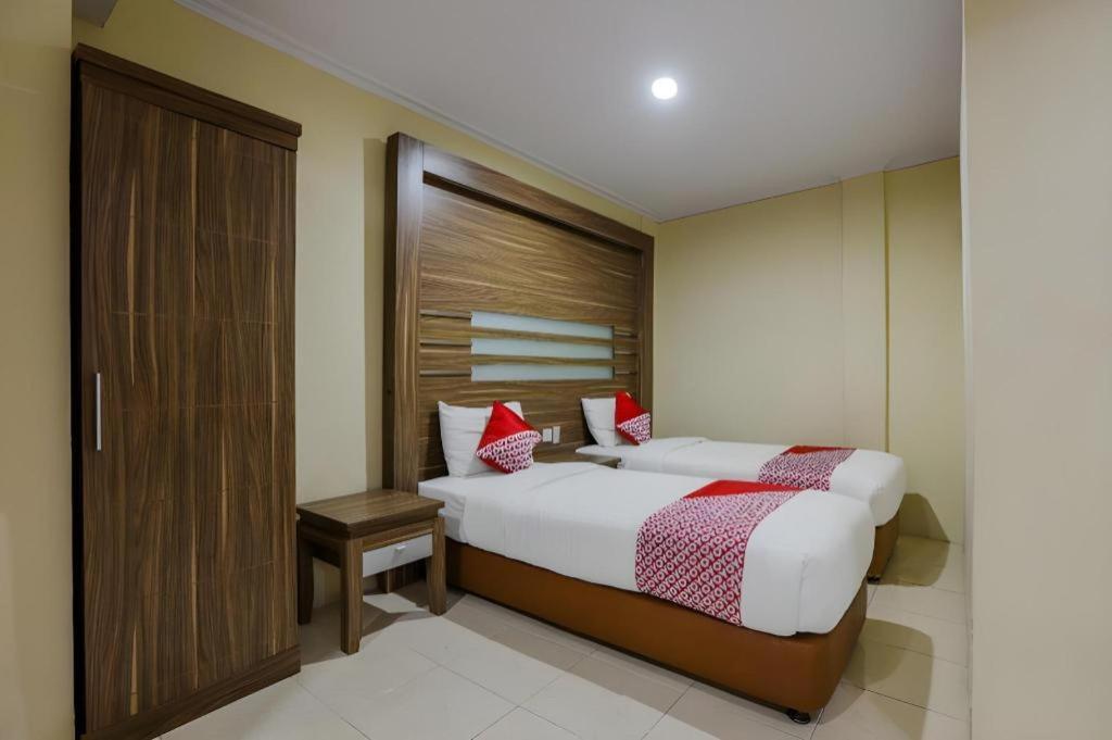 Hotel Senen Indah Syariah Cakarta Dış mekan fotoğraf