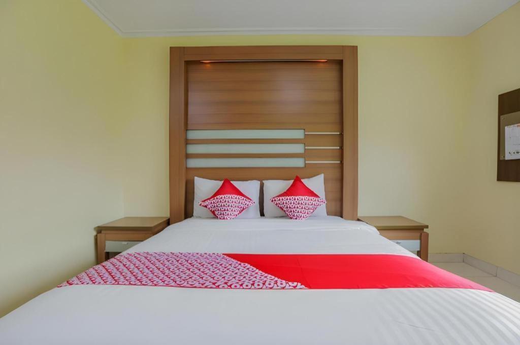 Hotel Senen Indah Syariah Cakarta Dış mekan fotoğraf