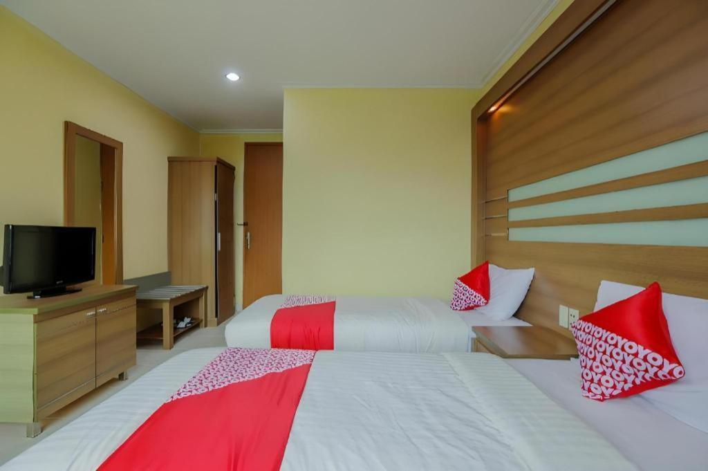 Hotel Senen Indah Syariah Cakarta Dış mekan fotoğraf