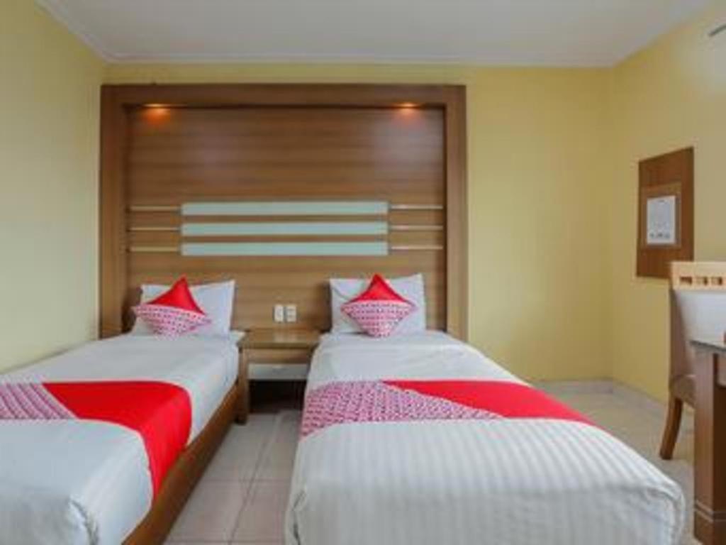 Hotel Senen Indah Syariah Cakarta Dış mekan fotoğraf