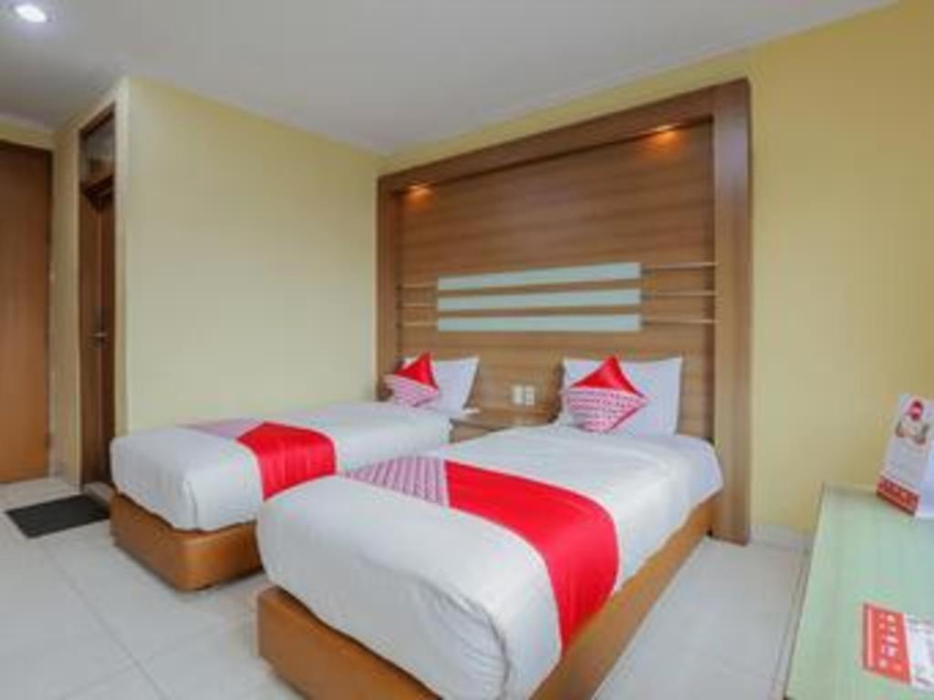 Hotel Senen Indah Syariah Cakarta Dış mekan fotoğraf