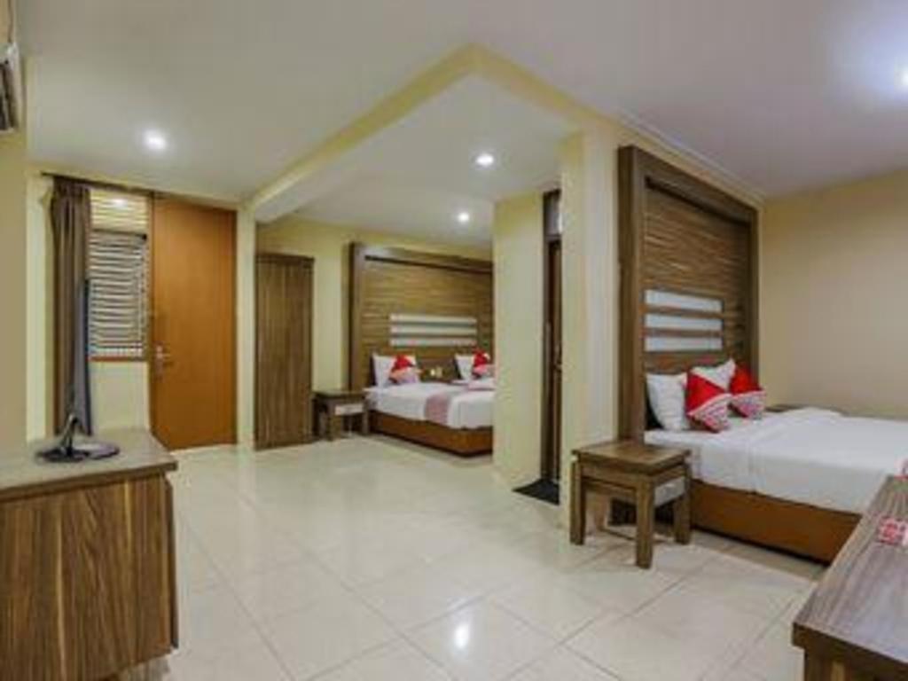 Hotel Senen Indah Syariah Cakarta Dış mekan fotoğraf
